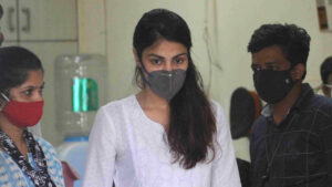 Rhea Chakraborty arrives at Santacruz police station