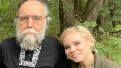 Alexander Dugin and his daughter