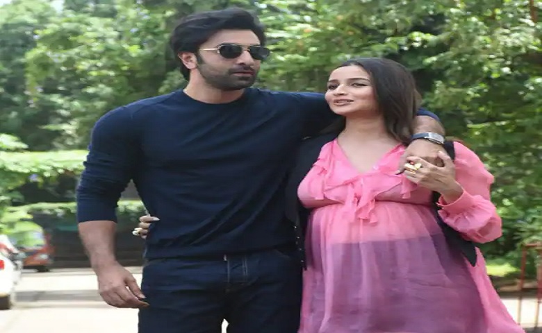 Alia Bhatt With hubby Ranbir Kapoor