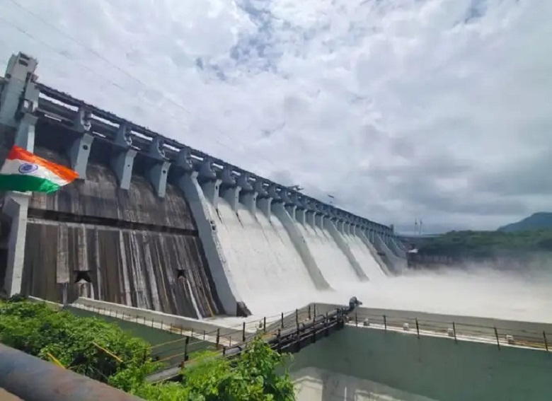 Sardar Sarovar Dam 16 Aug HD News