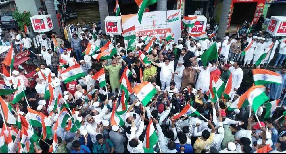 Tiranga Yatra Surat HD News