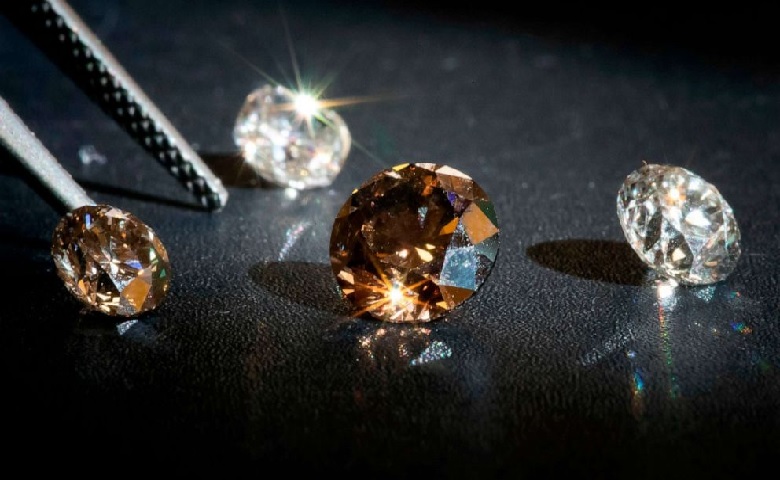 lab-grown diamonds