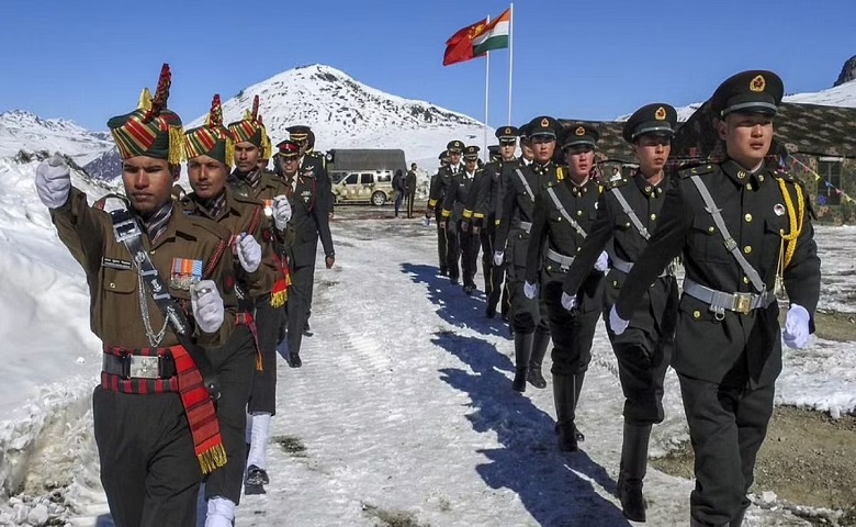 India-China troops