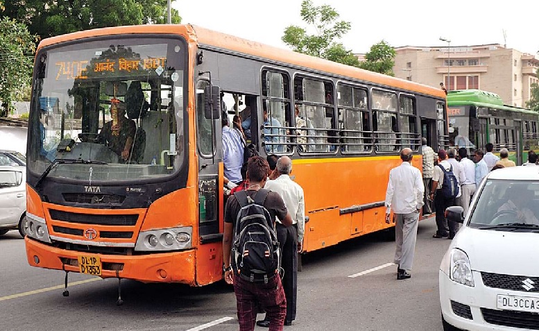 CNG BUS- HUM DEKHENEGE