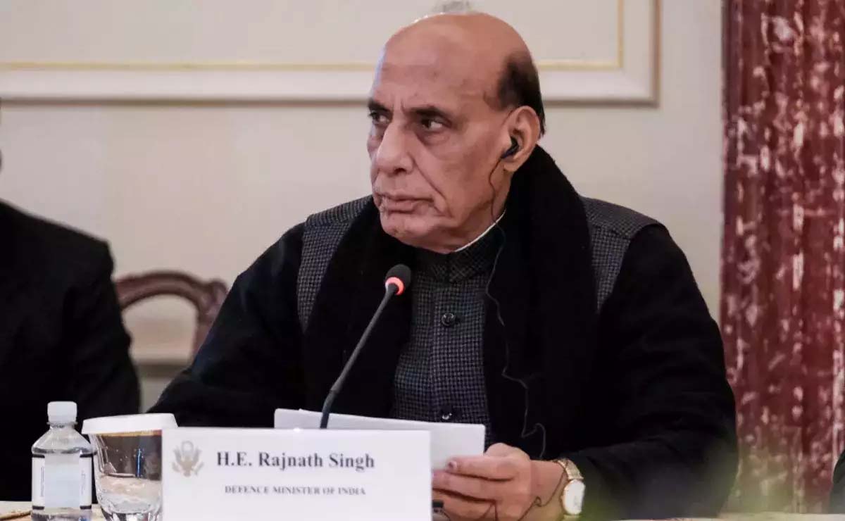 Rajnath Singh speaks to Russian defense minister over phone