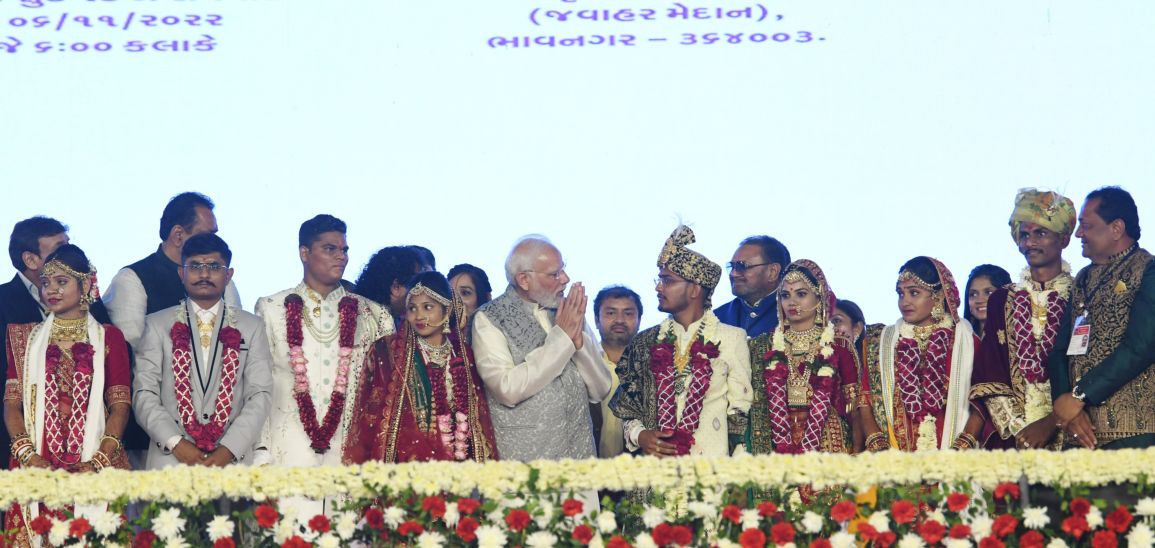 pm modi in papani pari lagnotsav