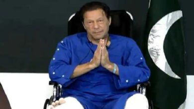 Imran Khan Hum Dekhenege