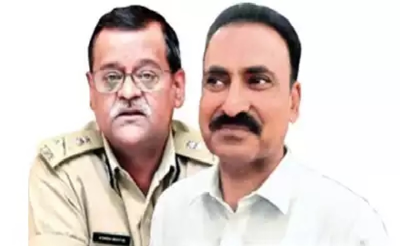 CS and DGP of Gujarat Hum Dekhenege