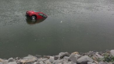 Car In River File Photo Hum Dekhenege