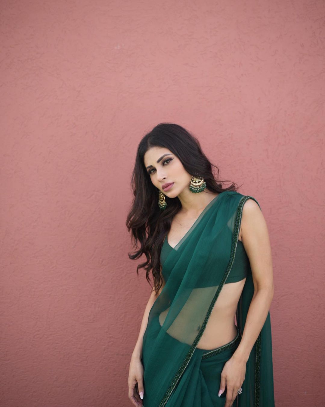 Mouni Roy - Humdekhengenews