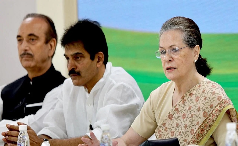 KC Venugopal and Sonia Gandhi