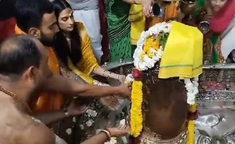 KL Rahul in Ujjain Mahakal main