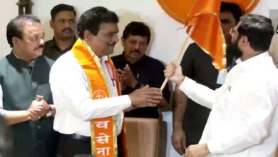 Deepak Sawant joins CM Shinde's Shiv Sena