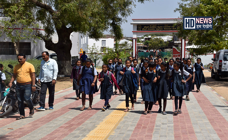 પ્રાથમિક શાળા-humdekhengenews