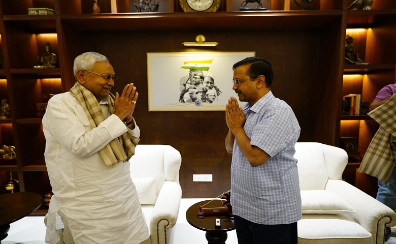 Bihar CM Nitish Kumar and CM Arvind Kejriwal