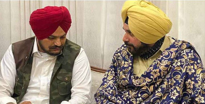 Sidhu Moosewala and Navjot Singh Sidhu File pic