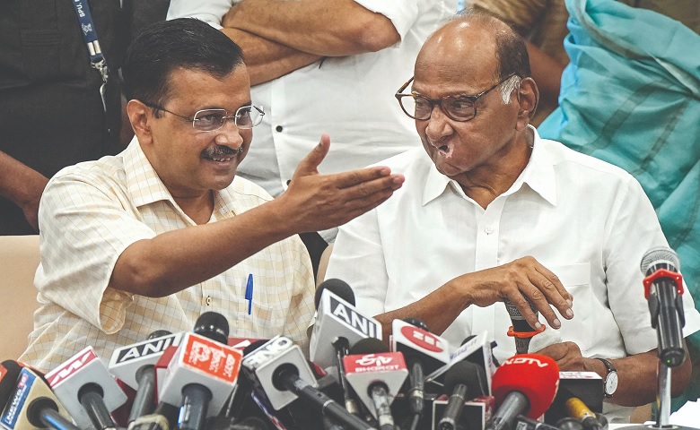 Arvind Kejriwal and Sharad Pawar