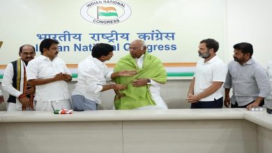 BRS leaders join congress