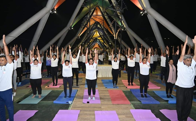 yoga-5-hdnews