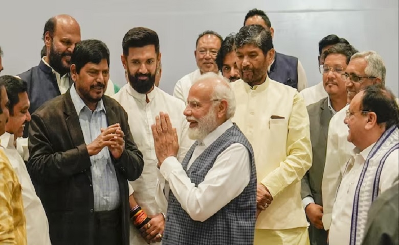 PM Modi with NDA leaders