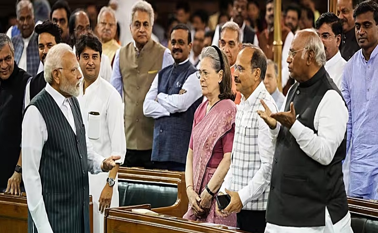 PM Modi, Sonia Gandhi, Mallikarjun