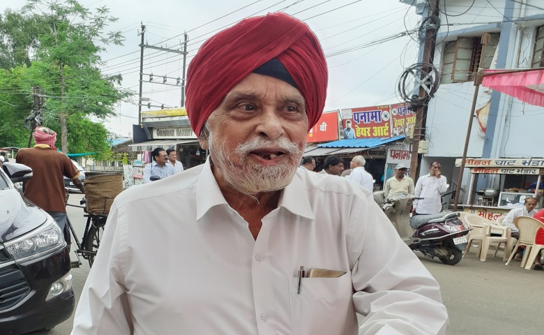 Former minister Sartaj Singh