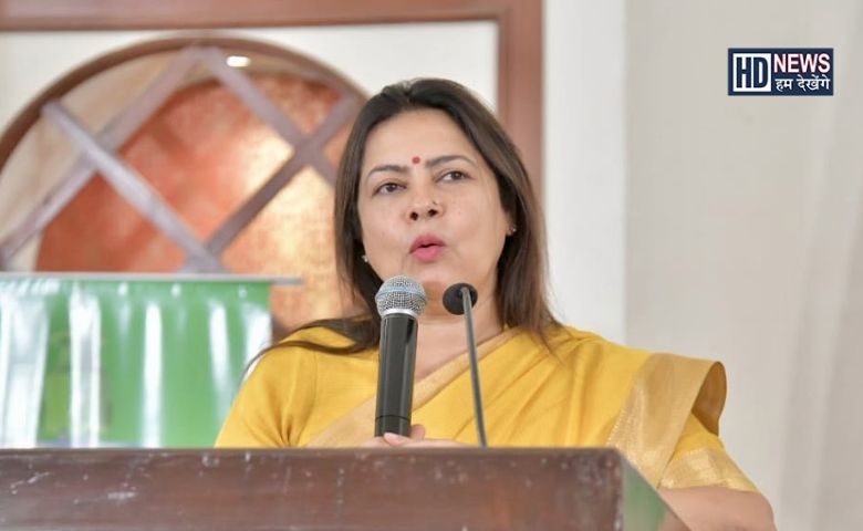 Meenakashi Lekhi-HDNEWS