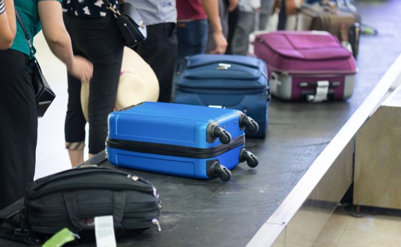 AIRPORT LUGGAGE