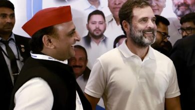 Akhilesh Yadav and Rahul Gandhi