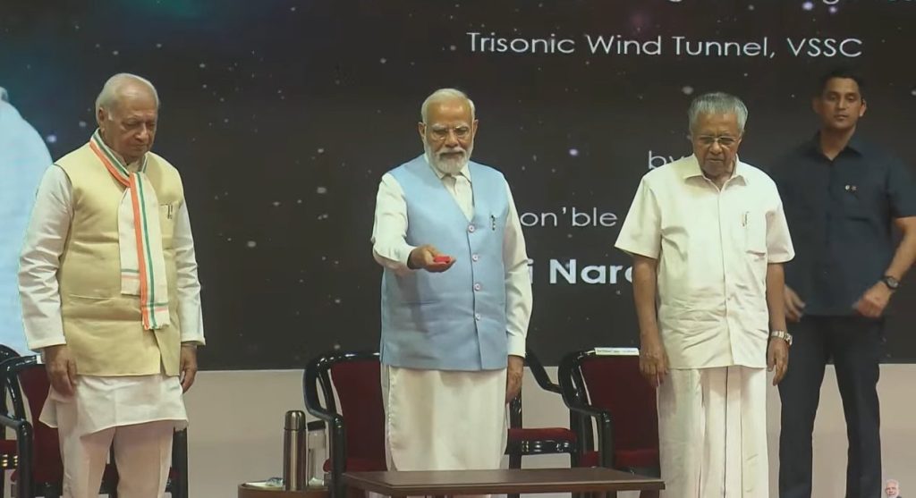 PM IN ISRO