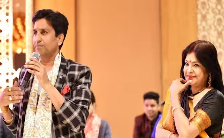 Kumar Vishwas and Malini Awasthi