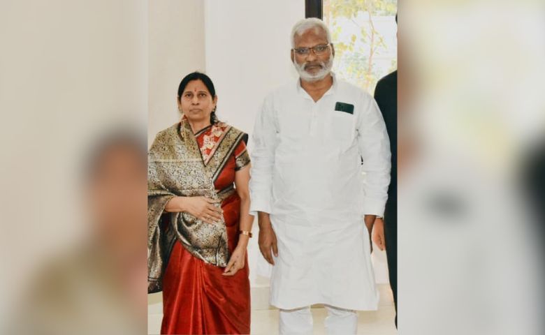 Vijayalakshmi Devi and amesh Singh Kushwaha